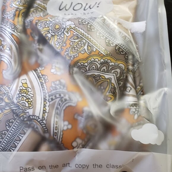 New 35 Inch Square Silk Feeling Scarf - Picture 2 of 5